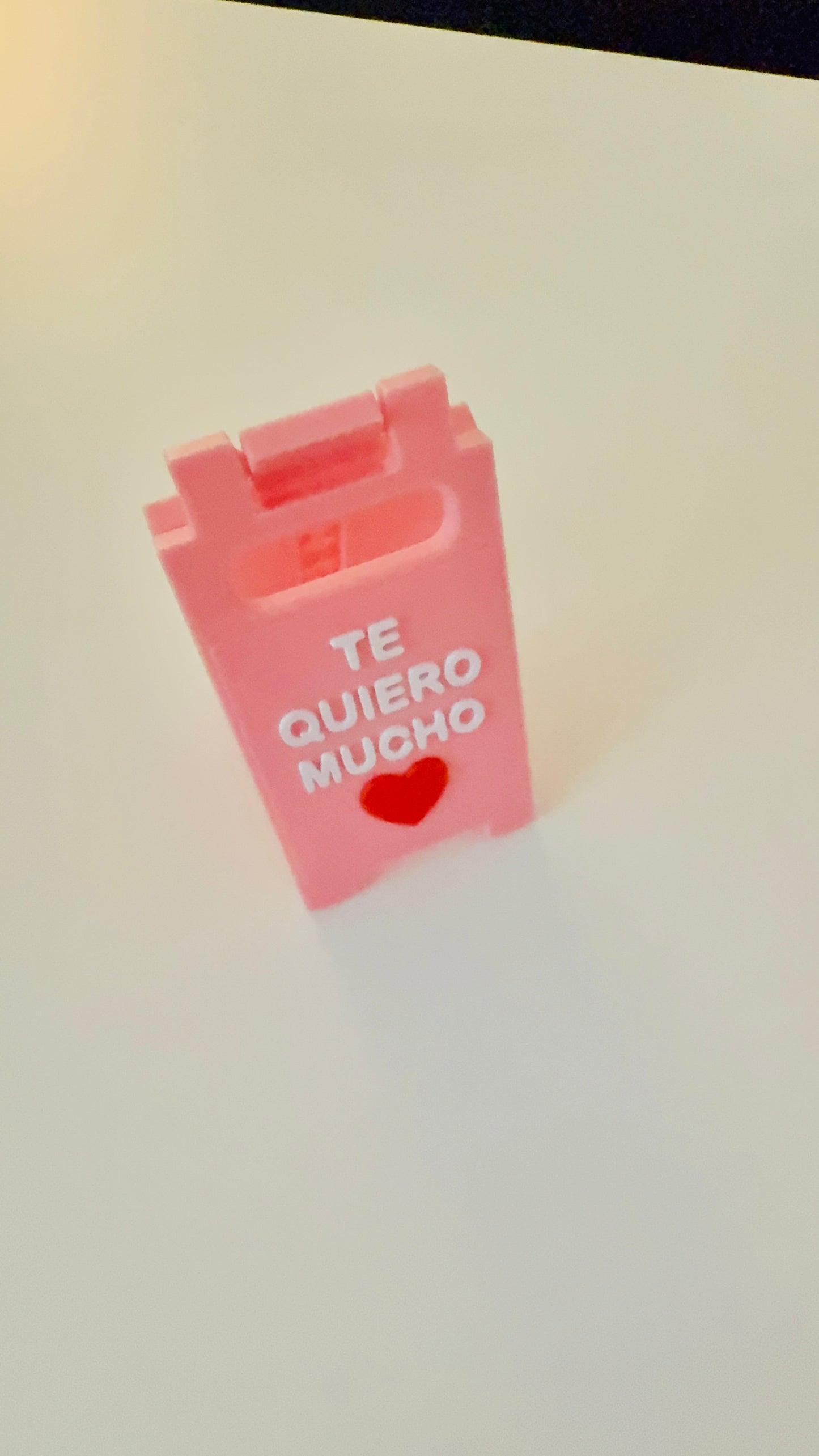 Te Quiero Mucho Caution Sign STL File