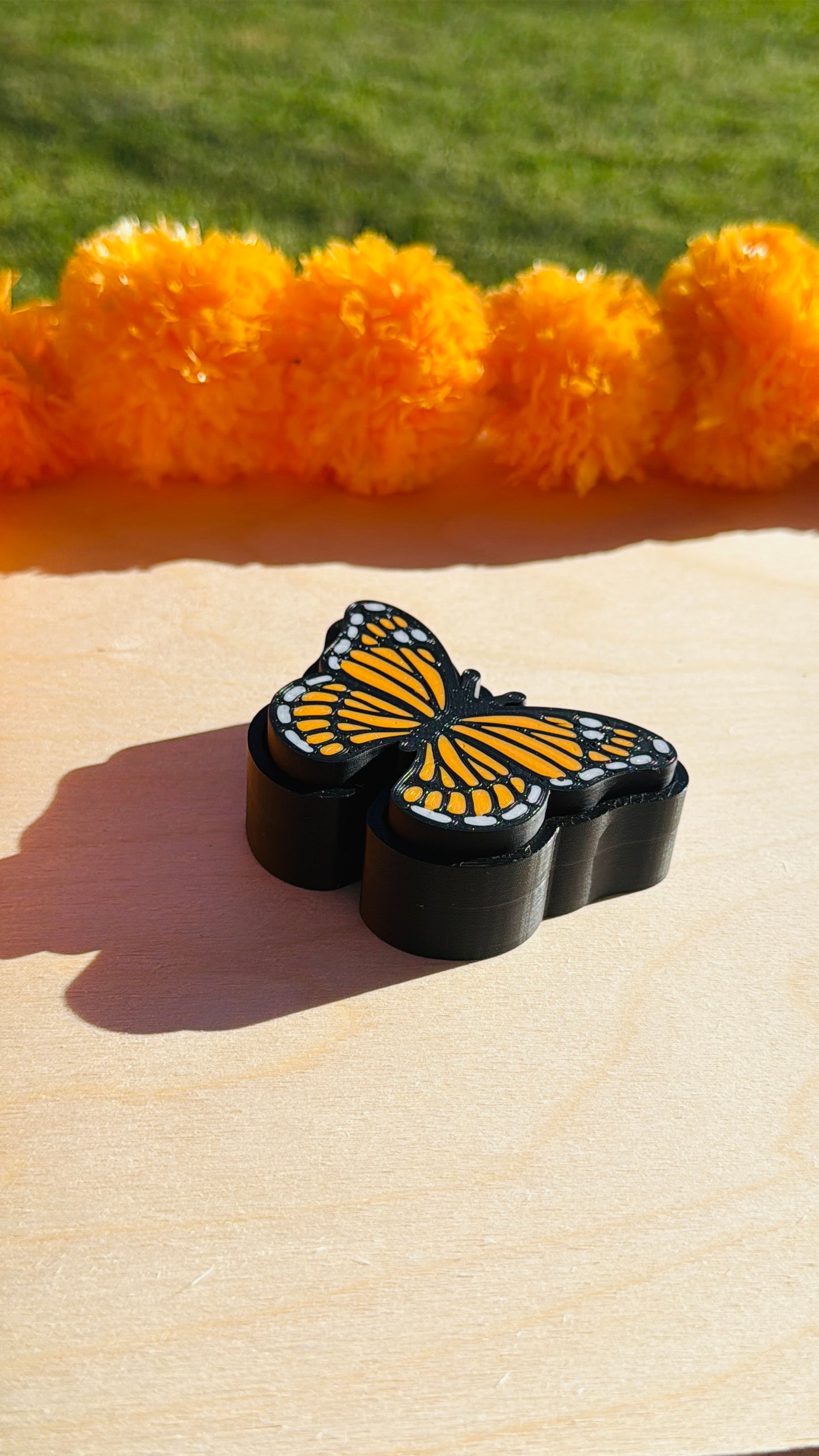 Mariposa Monarch Clicker Keychain STL 3mf File